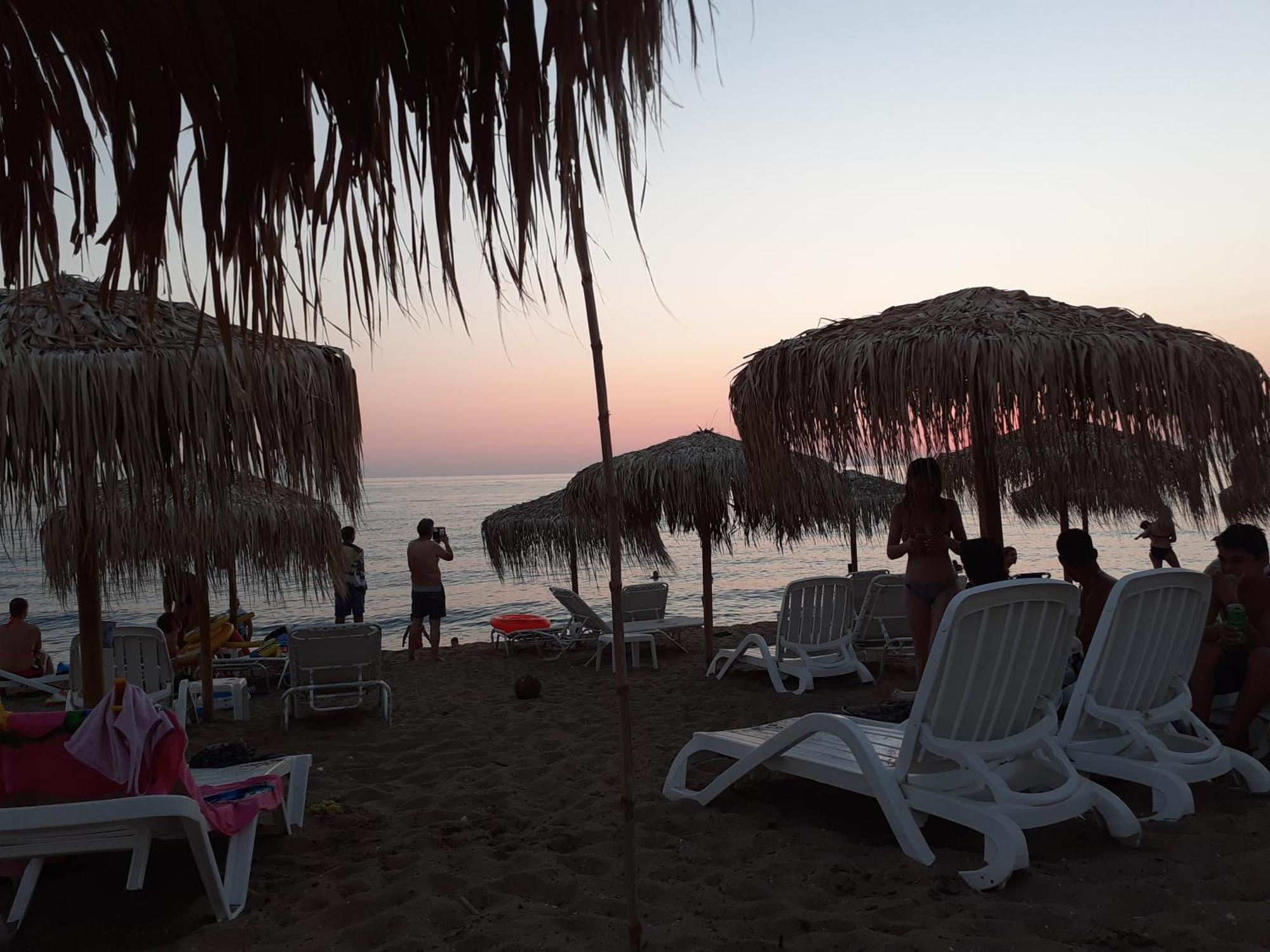 Tzil Home Kyparissia Bagian luar foto