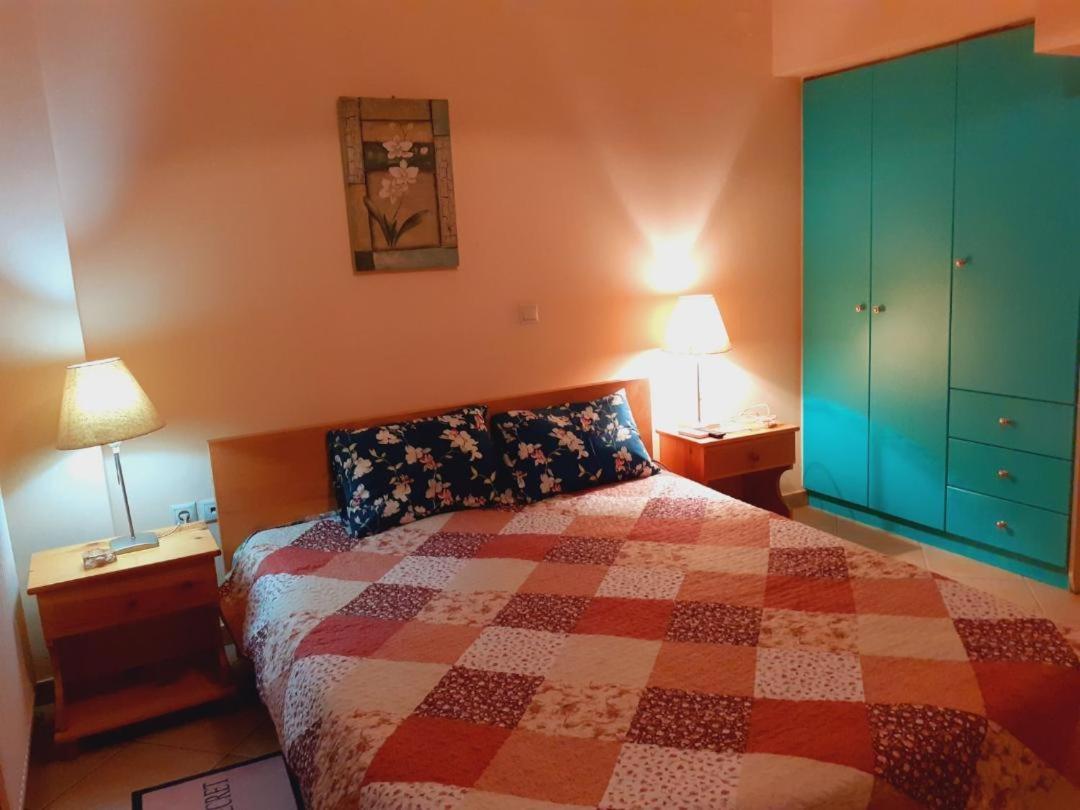 Tzil Home Kyparissia Bagian luar foto
